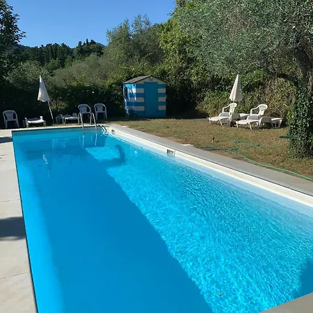 The On The Terrace Londa